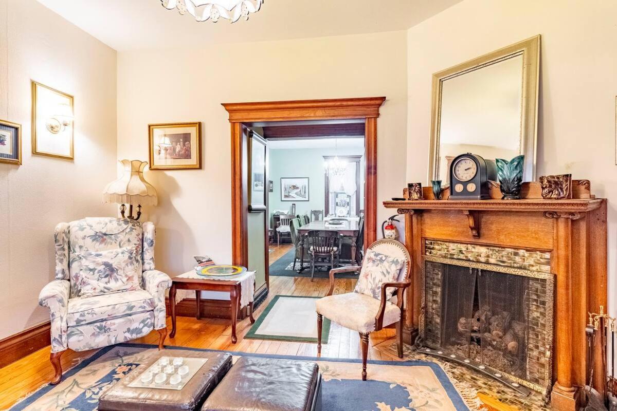 Ye Olde Walkerville Bed&Breakfast Windsor Eksteriør bilde